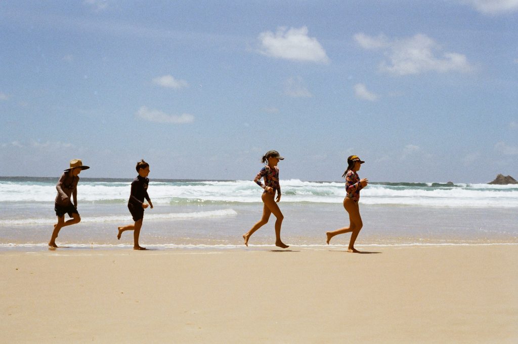 Pentax KM FujiColor 200 White's Beach, Byron Bay Australia