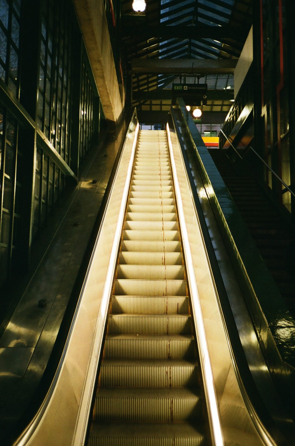 Yashica T4. Kodak Ultramax 400