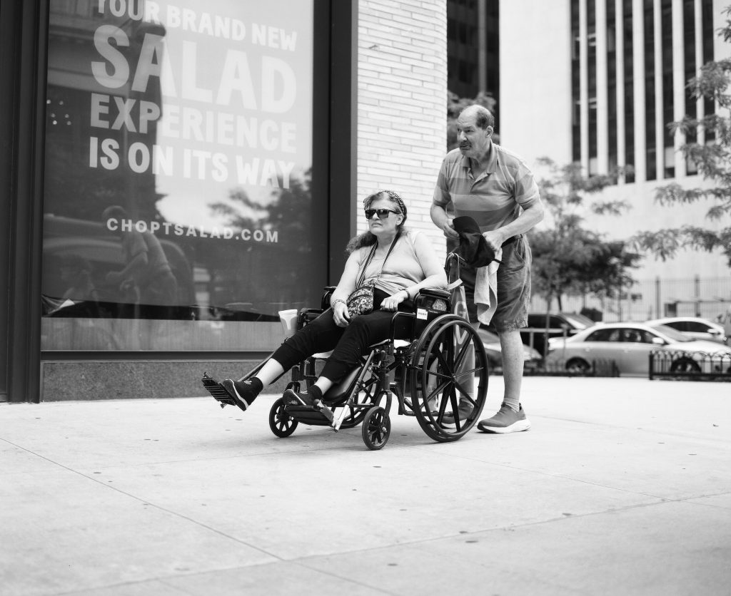 Growing Old in NYC Shot on 120mm Mamiya RB67