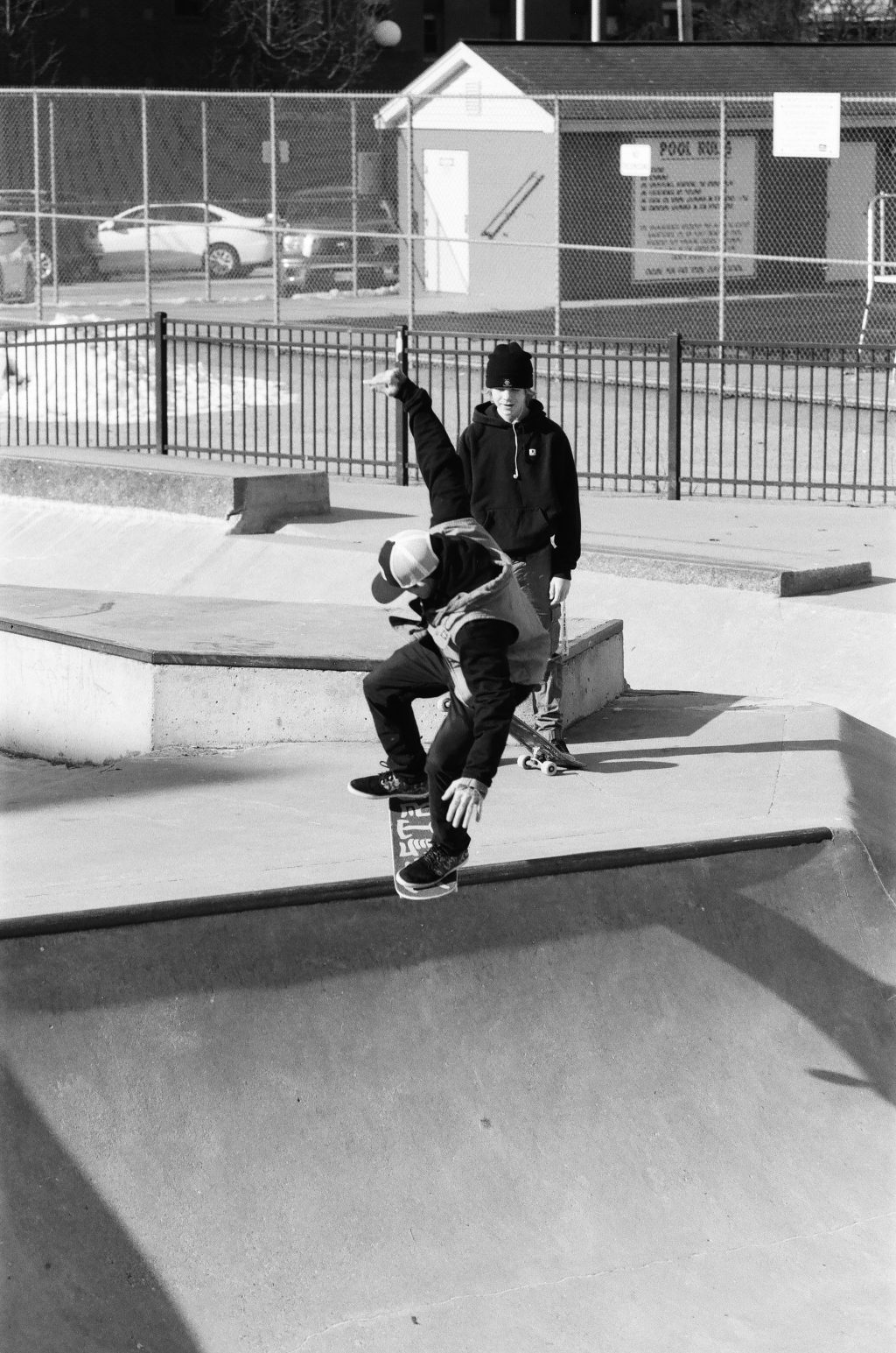 Olympus OM-2n. OM Zuiko 100mm with yellow filter.