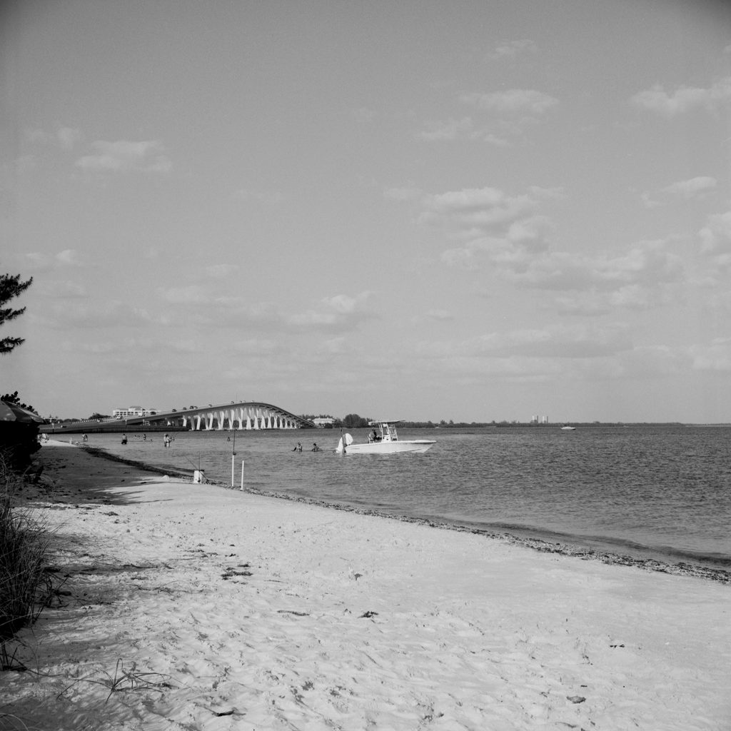 Ilford Delta 100 - Yashica Mat 124 (Sanibel, FL)