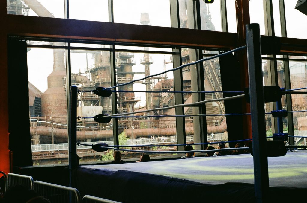 Love the way shadows pop in this