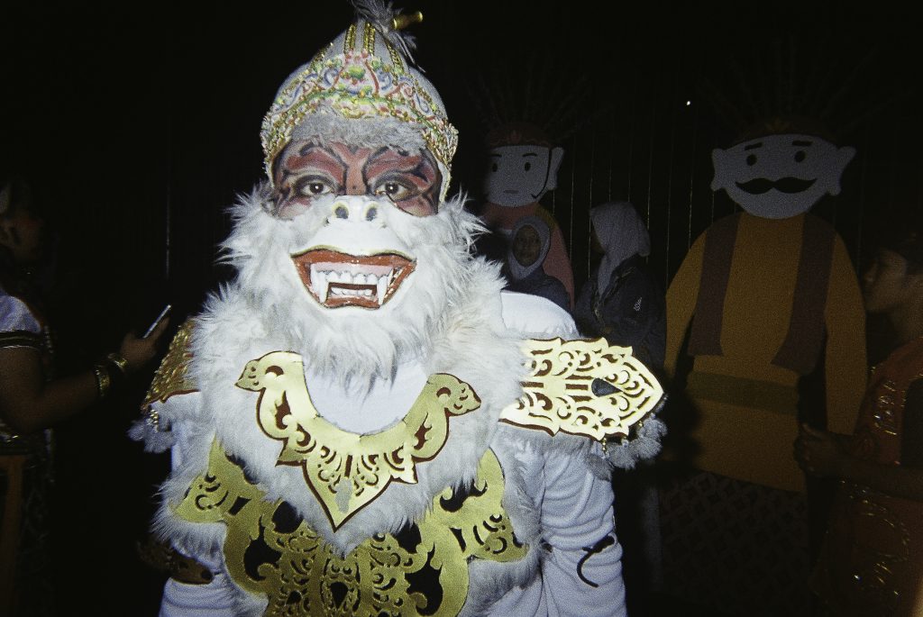 Yashica MF-1 with Kodak Ultramax 400. "Anoman". A creature from Javanese puppetry