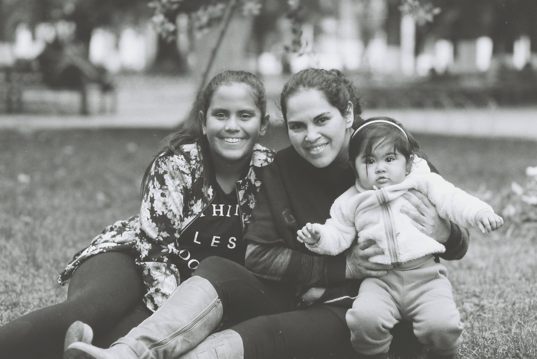 Image without post-processed, just scan. Photograph taken in San Fernando, Chile, with a Canon Rebel G camera and Canon 50mm 1.8 II lens. Thank