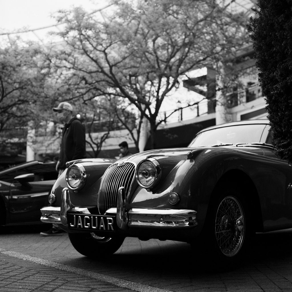 Classic Jag on JCH Streetpan 400