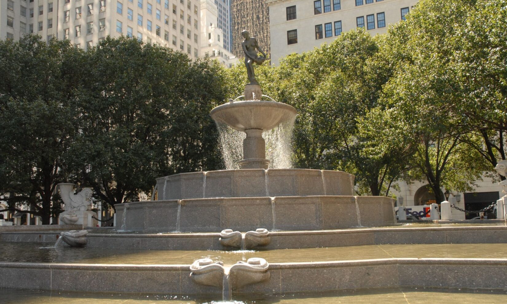Pulitzer Fountain DSC 0002 jpg