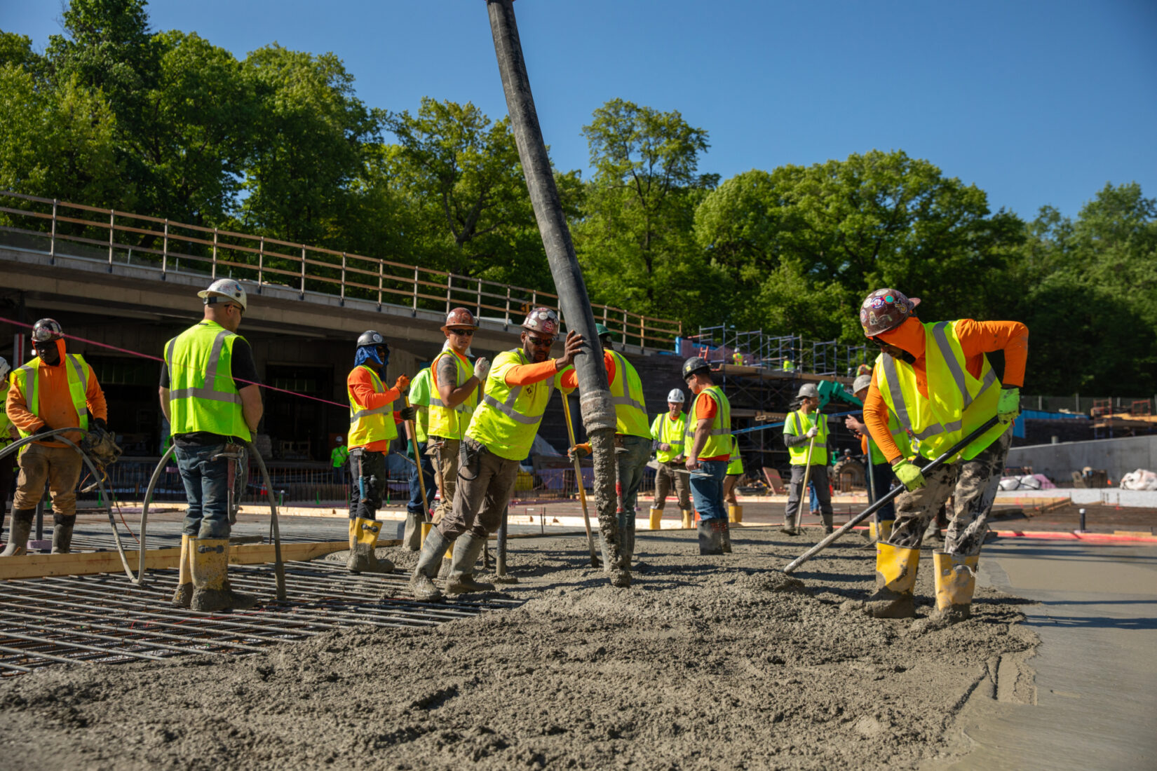The Harlem Meer Pool Concrete Poor 20240507 31